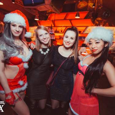 Foto von Santas Sexy Christmas Party