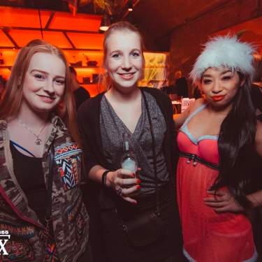 Foto von Santas Sexy Christmas Party