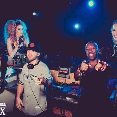 Foto von Girlz Club mit den Berlin Dreamboys | Fr 08. Nov 19