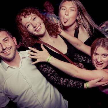 Foto von 25.12.2024 – All the JINGLE LADIES!